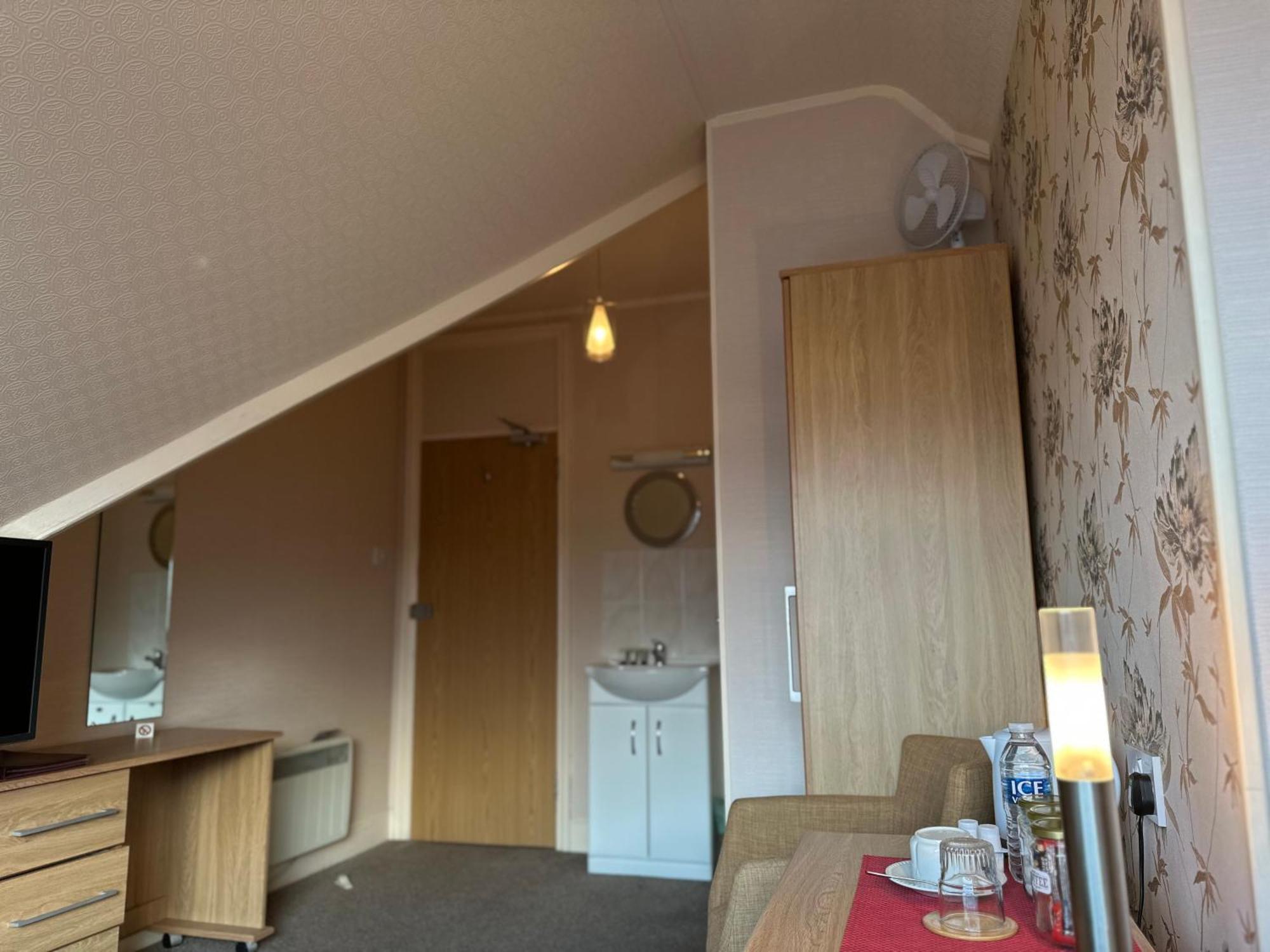 Devonia Express Hotel Eastbourne Bilik gambar