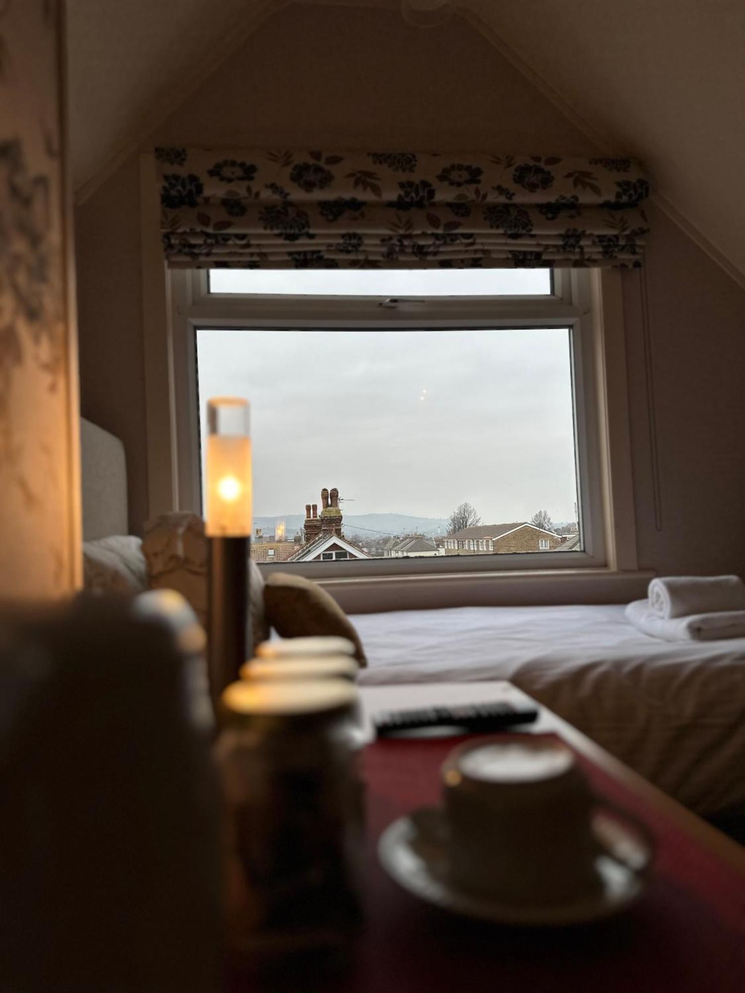 Devonia Express Hotel Eastbourne Luaran gambar
