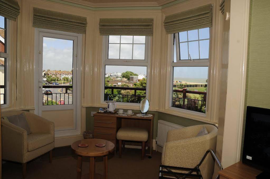 Devonia Express Hotel Eastbourne Luaran gambar
